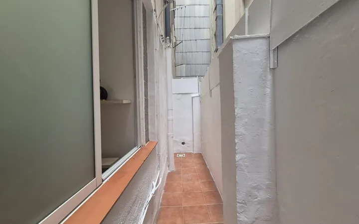 Estudio en Calle de la Mare de Déu de la Salut, 90, La Salut - Foto 16