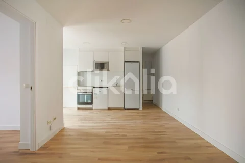 Piso en calle de Salvador Alonso - Foto 6