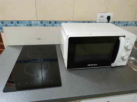 Estudio en Ciutat Vella - Foto 4