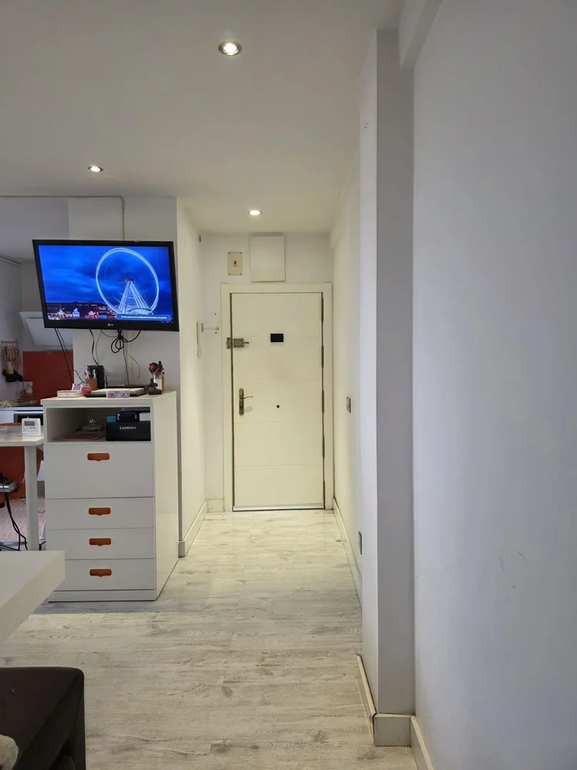 Piso en venta en Calle Doña Francisquita, 13 - Foto 3