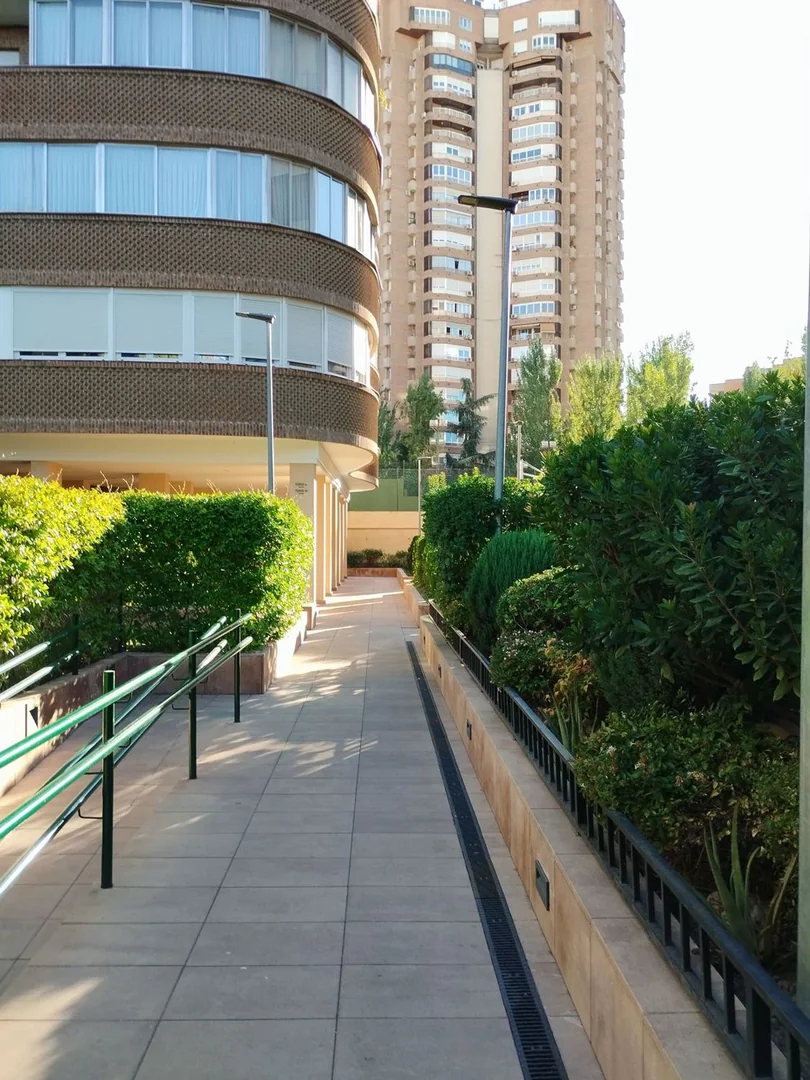 Piso en Calle de Caleruega, 45, Costillares - Foto 2
