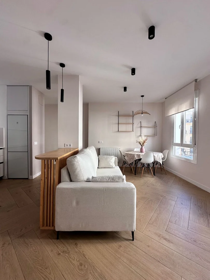 Piso en calle de Fernández de los Ríos, 63 - Foto 4