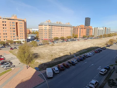 Piso en avenida de la Gran Vía del Sureste, 29 - Foto 24
