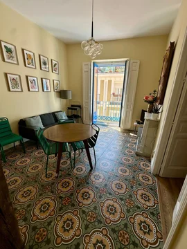 Piso en calle de Jesús y María, 3 - Foto 1