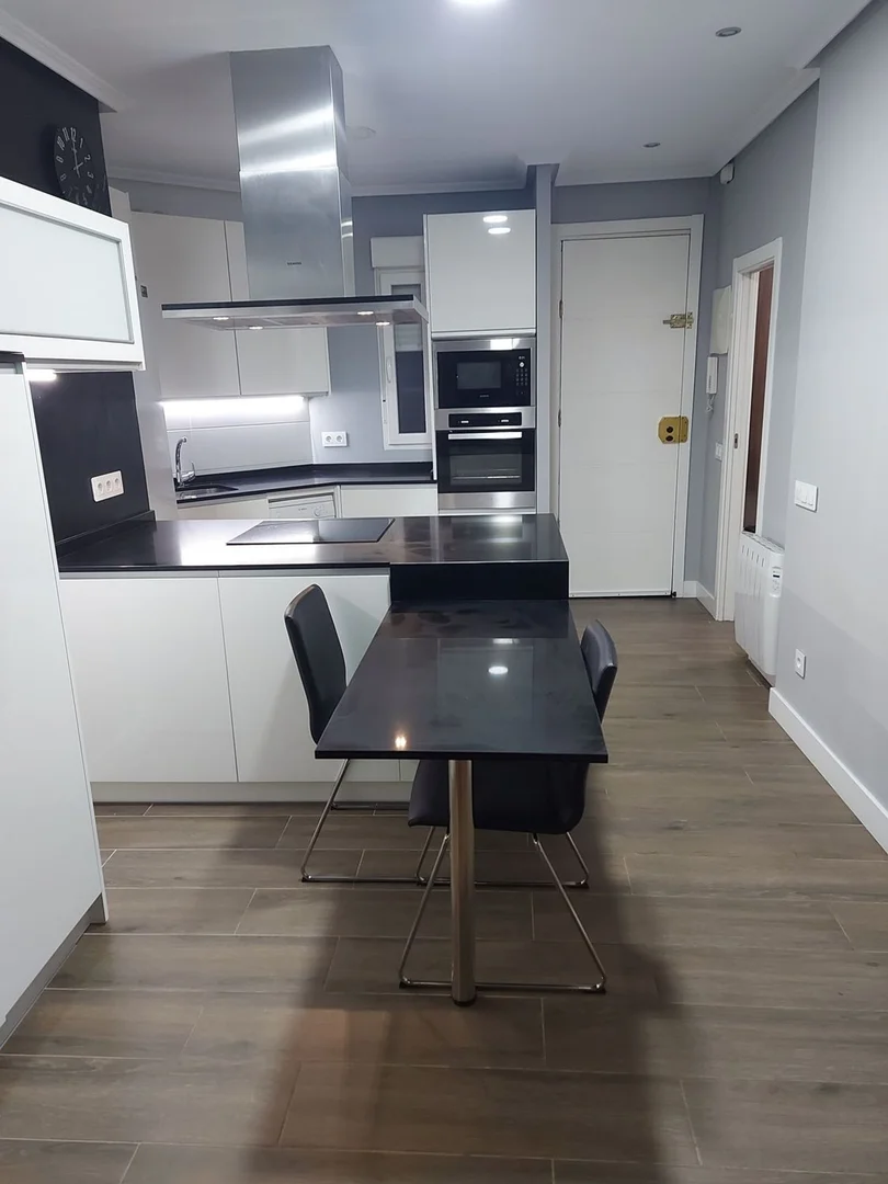 Piso en paseo de las acacias, 11 - Foto 1