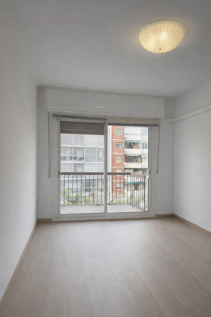 Piso en travesía de Dalt, 124