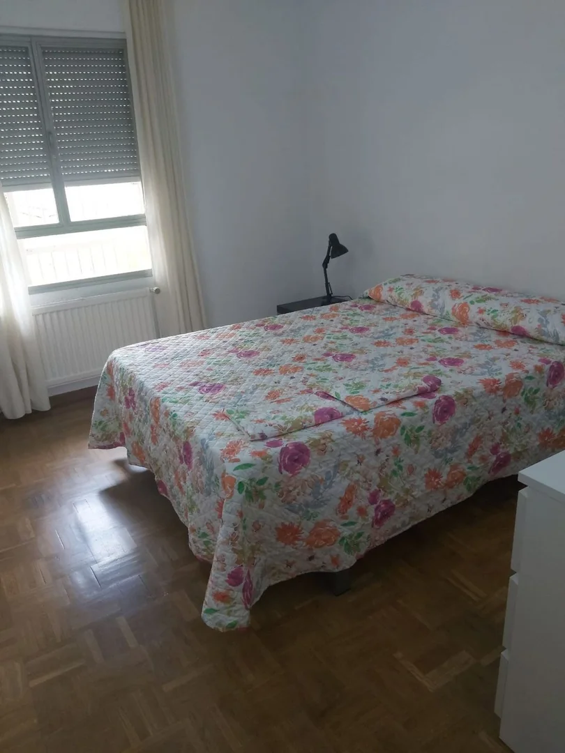 Piso en avenida el Ferrol, 27