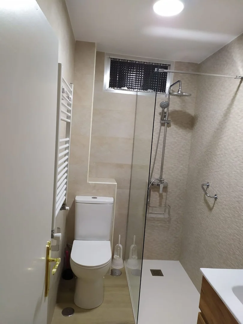 Piso en avenida del Marqués de Corbera, 38 - Foto 5