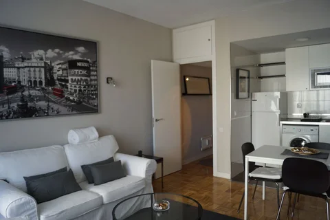 Piso en calle de Orense, 18 - Foto 4