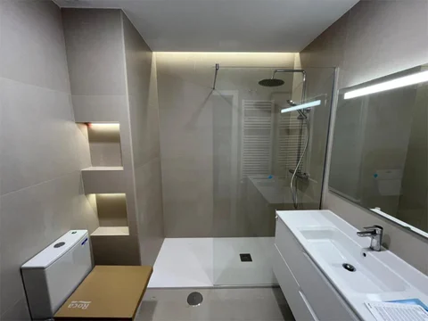 Piso en  Calle del Ave María 22 - Foto 5