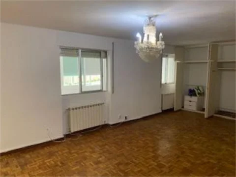 Piso en  Calle de Nuestra Señora del Villar 25 - Foto 4