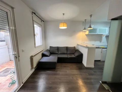 Piso en  Calle de Tarragona 12 - Foto 1