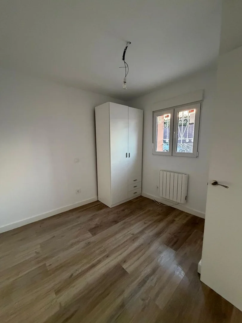 Casa independiente en calle de Haro, 4 - Foto 1