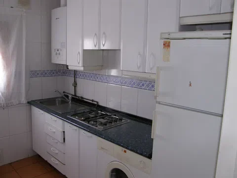 Piso en calle de Benicarló, 12 - Foto 4