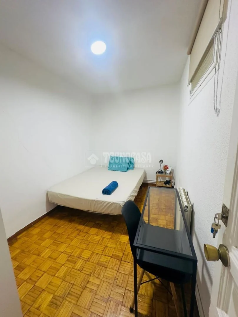 Piso en Calle de Santa Isabel, Lavapiés-Embajadores - Foto 5
