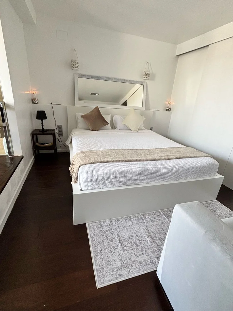 Estudio en paseo de la Zona Franca, 222 - Foto 2