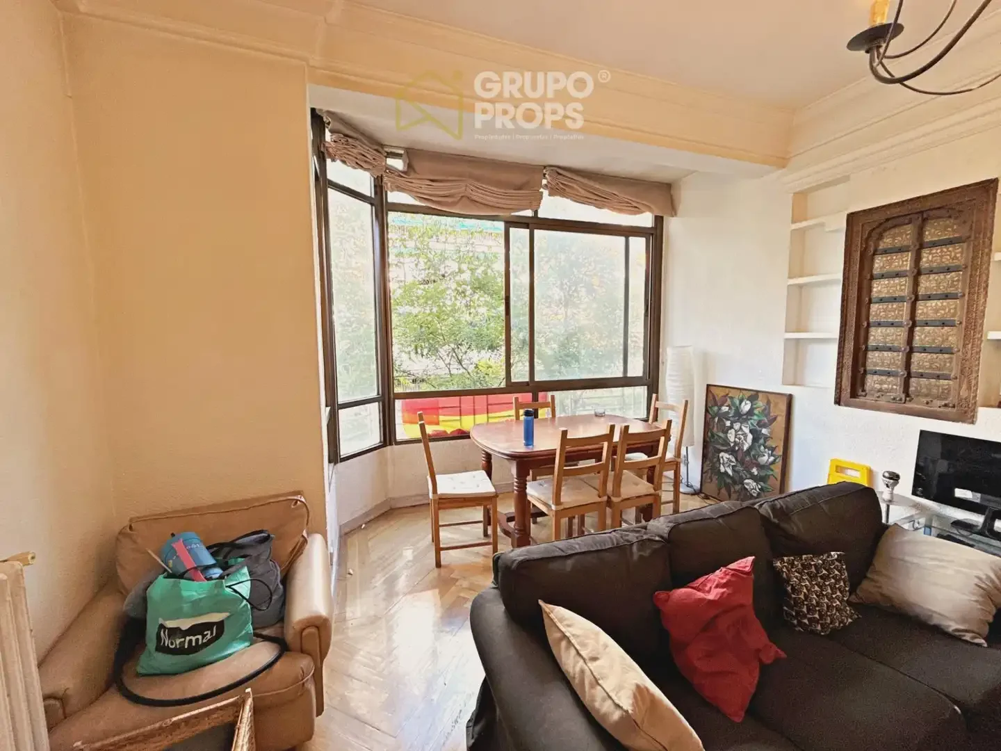 Piso en  Calle Guzmán el Bueno - Foto 4