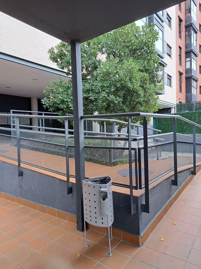 Piso en calle de Isabel Clara Eugenia, 4 - Foto 3