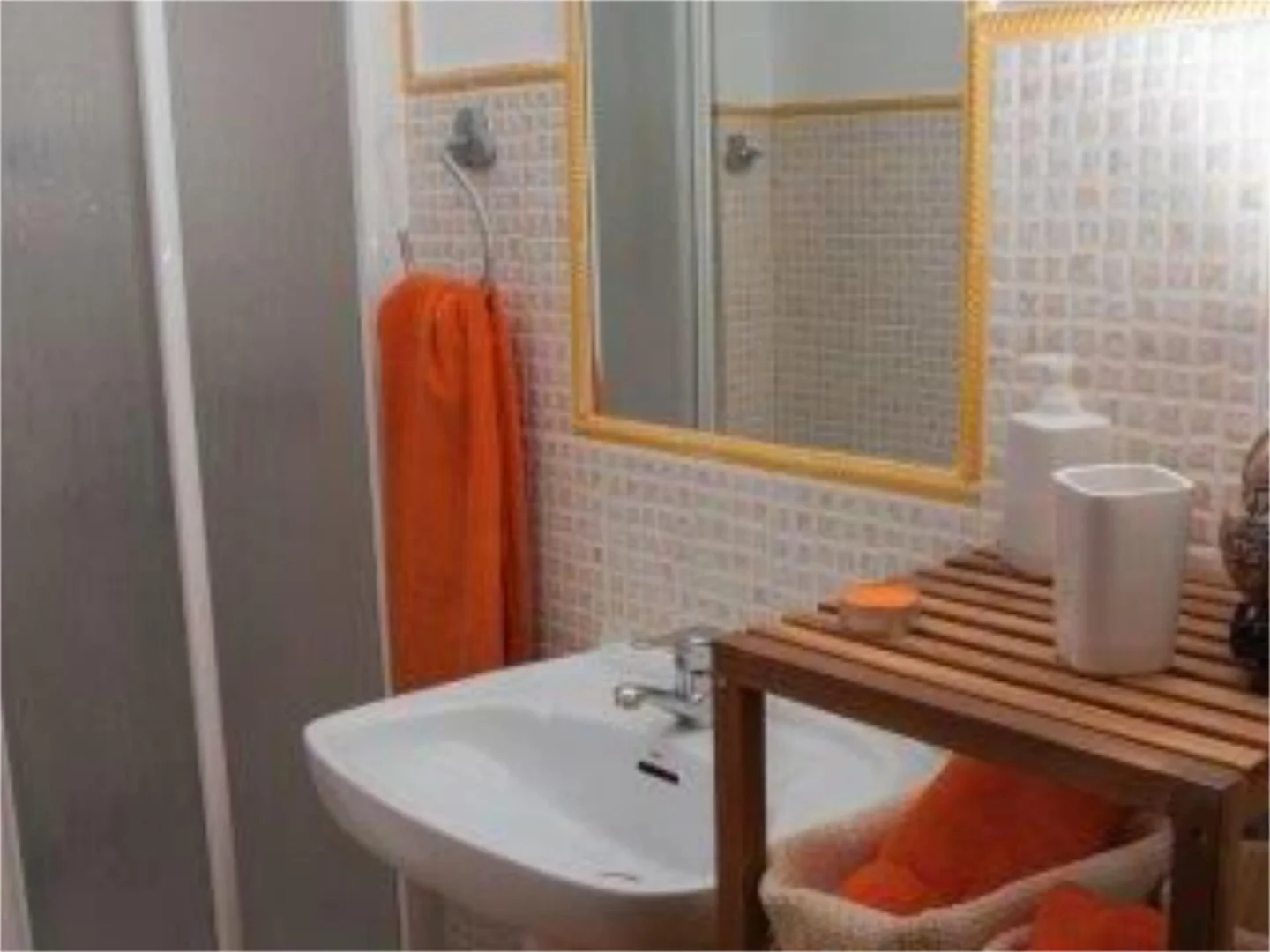 Piso en  Calle de Daganzo 9 - Foto 10