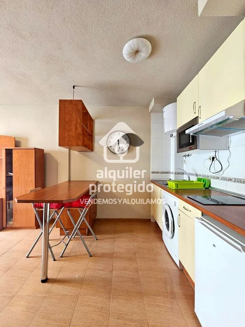 Estudio en Calle de San Florencio, Numancia - Foto 10