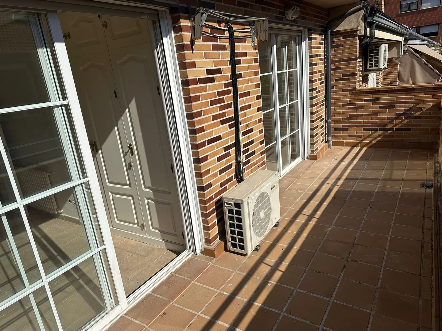 Chalet adosado en Calle de la Cueva de Montesinos, Tres Olivos - Valverde - Foto 15
