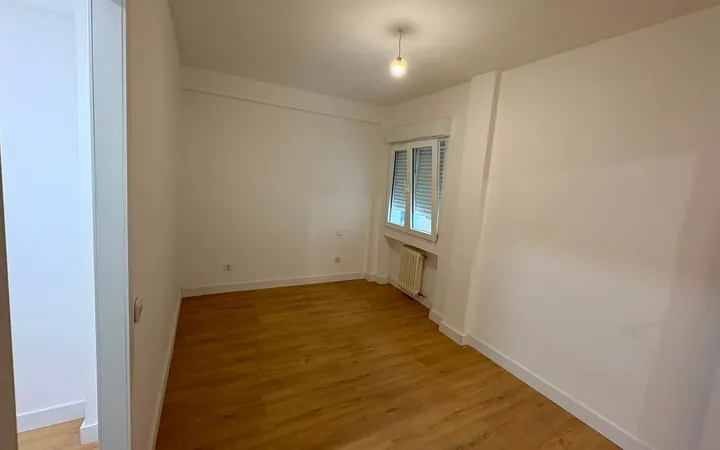 Piso en Calle de Eugenio Caxes - Foto 17