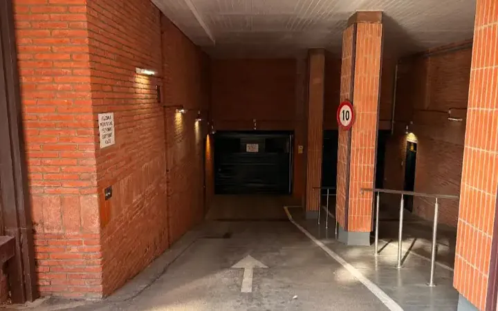 Garaje en  Carrer de Teodora Lamadrid 52-60 - Foto 11