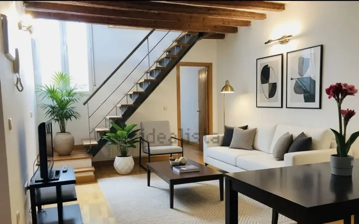 Dúplex en Calle de Atocha, Huertas-Cortes - Foto 1
