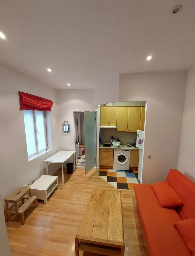 Estudio en calle de Jorge Juan, 57 - Foto 2