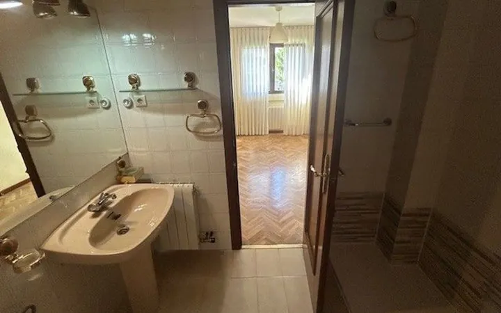 Piso en Calle de Alfredo Marqueríe, 53, La Paz - Foto 13
