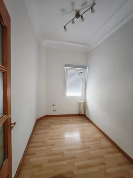 Piso en  Calle de Cea Bermúdez 50 - Foto 10