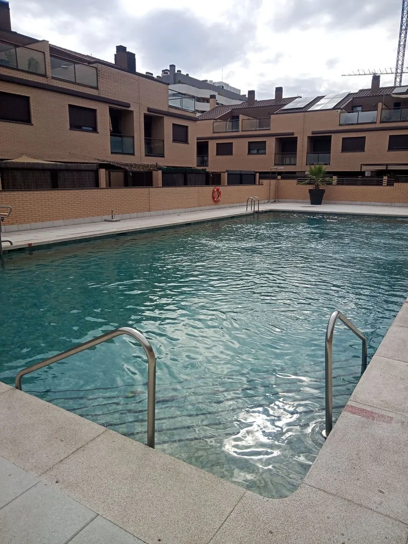Chalet pareado en CL Ferenc Puskas, 66, El Cañaveral - Foto 3