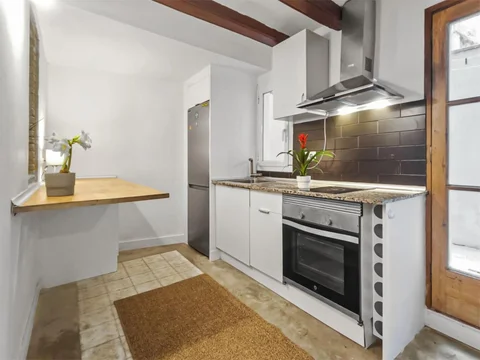 Piso en  Carrer de l'Hospital 83 - Foto 5