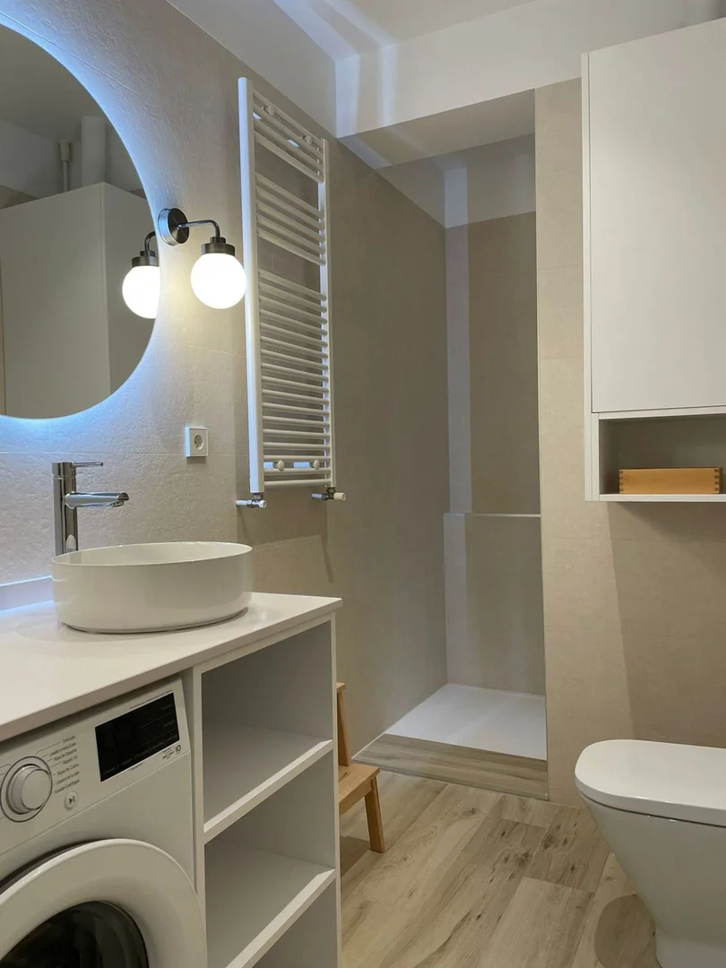 Piso en calle de Covarrubias, 17 - Foto 2