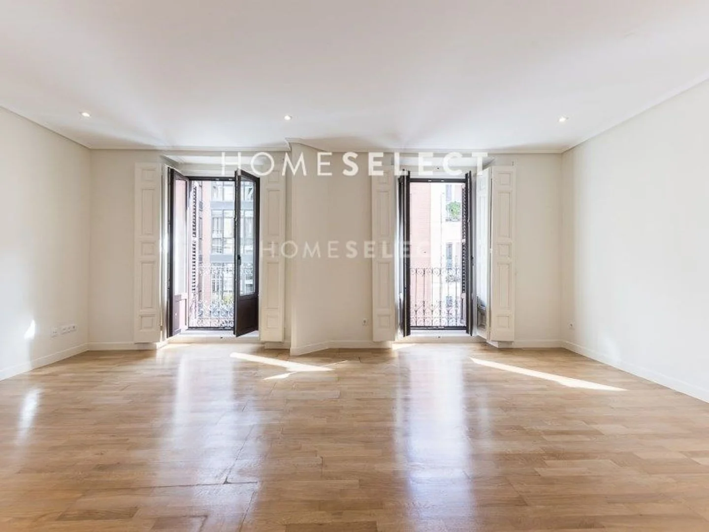 Piso en calle de Augusto Figueroa