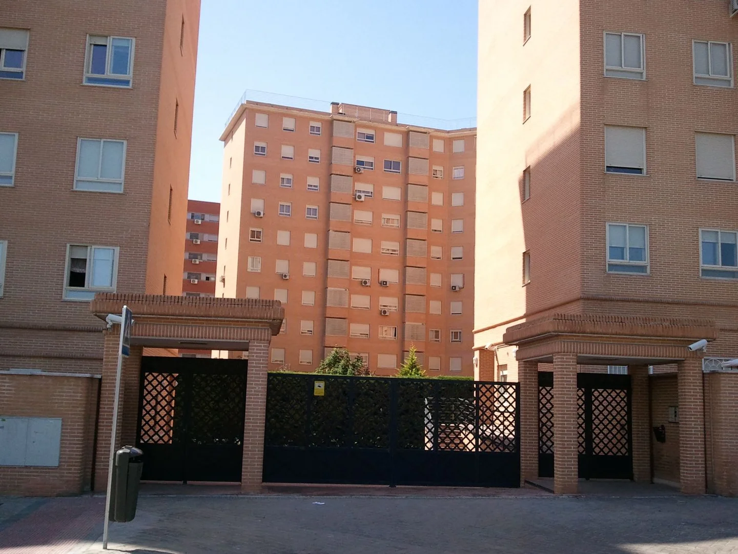 Piso en calle de Cazalegas, 5 - Foto 4