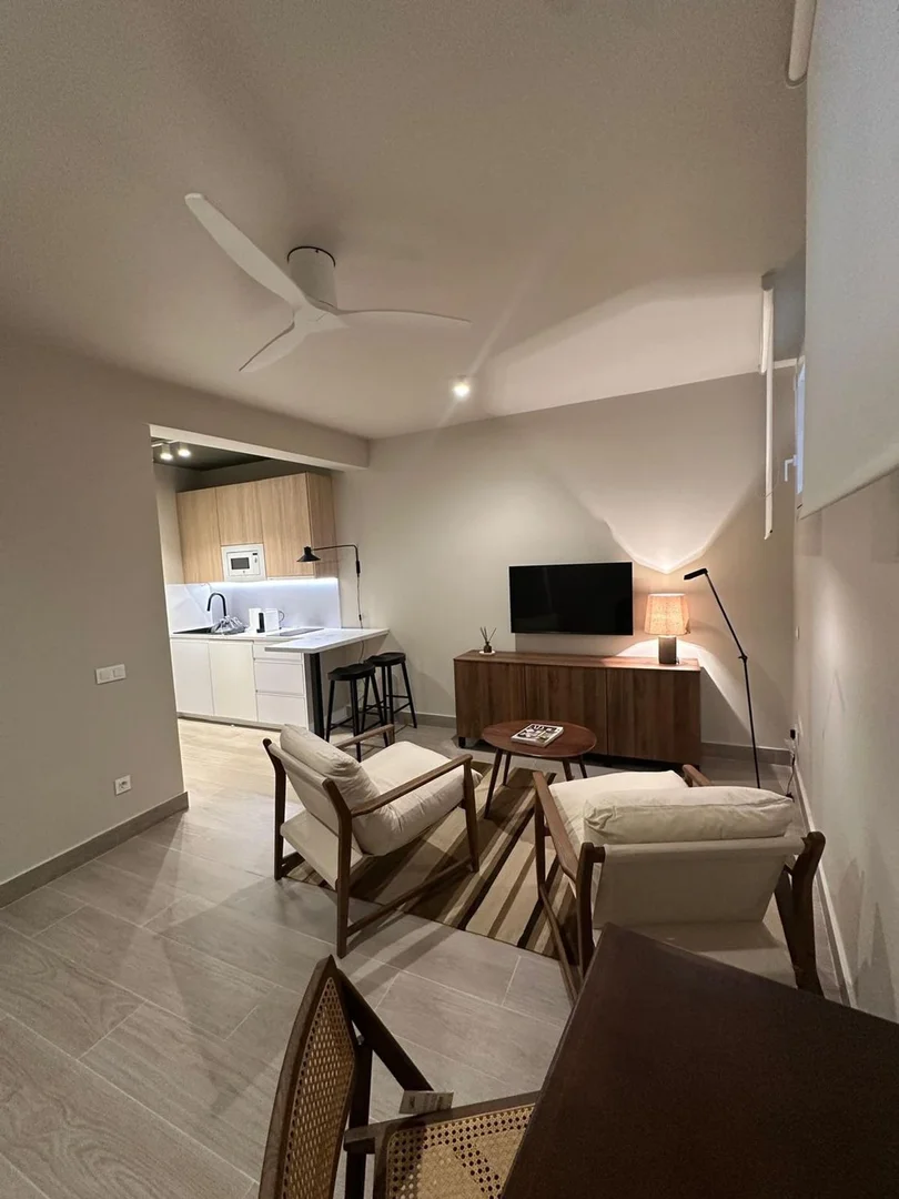 Estudio en calle de Ceferino Rodríguez, 17 - Foto 1