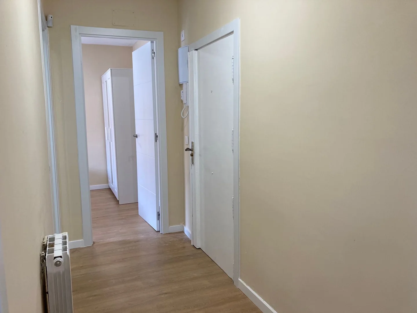 Piso en calle de Joaquín Turina, 17 - Foto 2