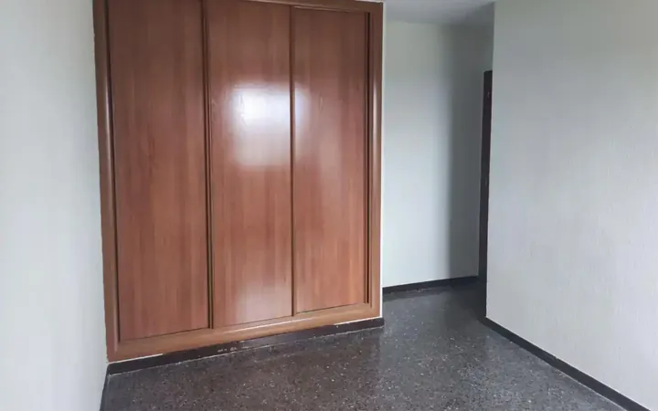 Piso en  Calle de las Pedroñeras 8 - Foto 17