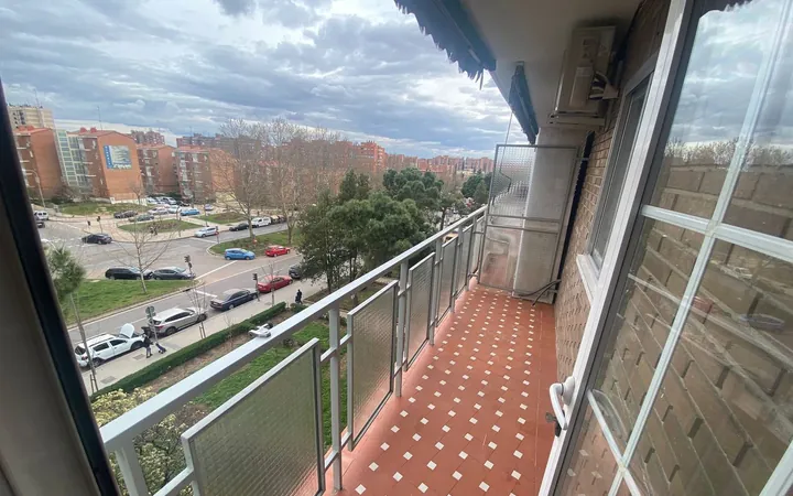 Piso en Avenida de Pablo Neruda, 20, Portazgo - Foto 1