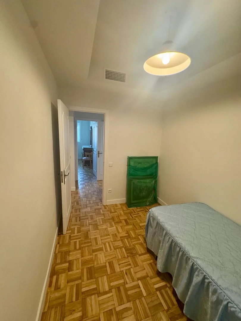 Piso en Calle de Villamanín, Lucero - Foto 34