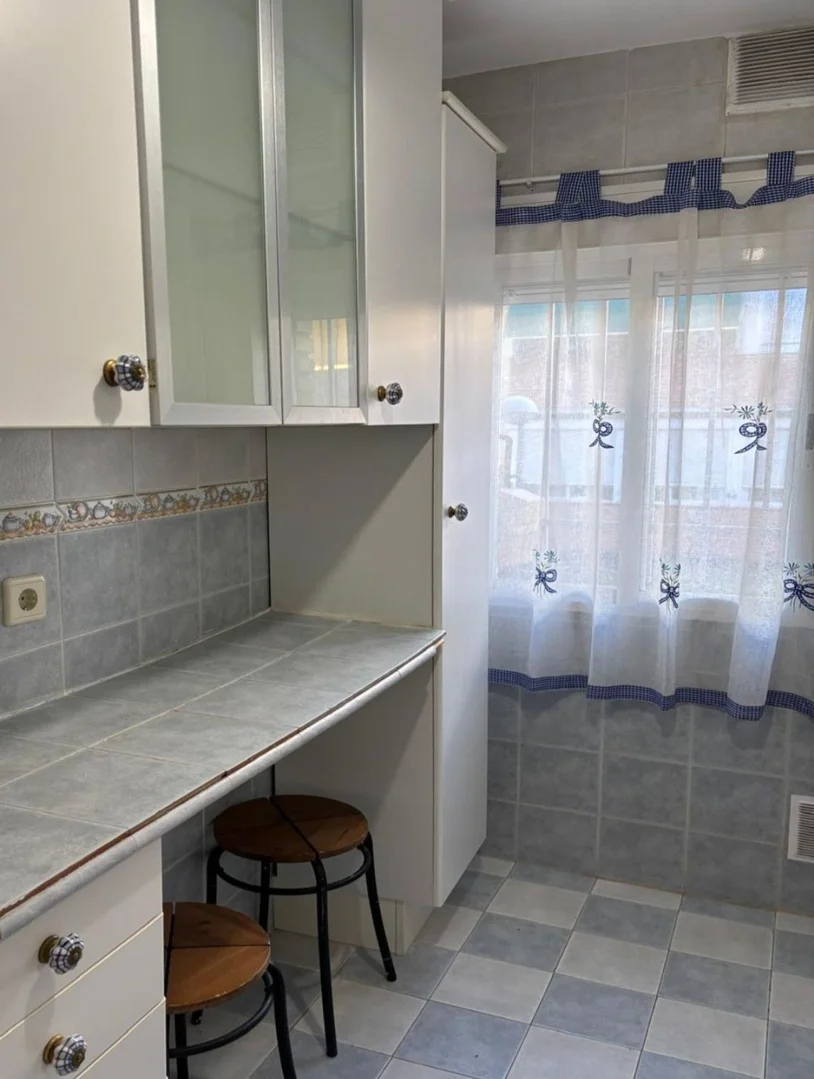 Piso en Barrio Pinar del Rey - Foto 13