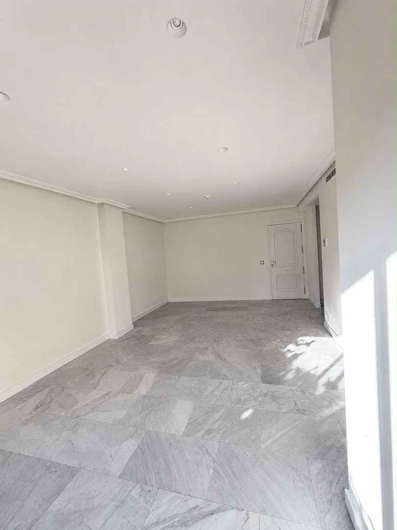 Piso en Calle del Príncipe de Viana, 17, Valdemarín - Foto 2