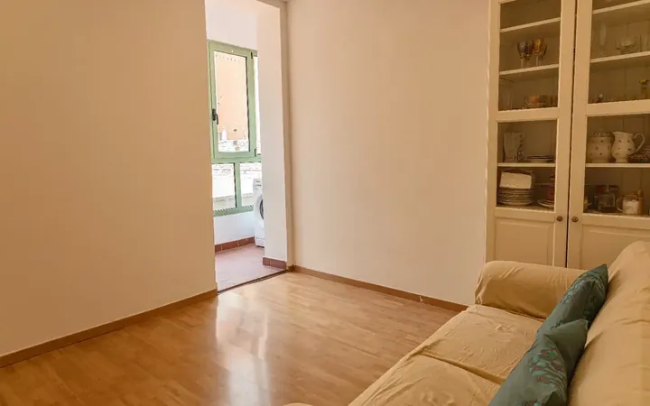 Piso en  Carrer de Còrsega 687 - Foto 1