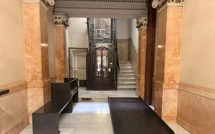 Piso en  Carrer de Bailèn 190 - Foto 5
