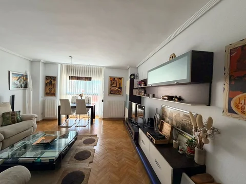 Piso en avenida del Monasterio de Silos, 82 - Foto 4