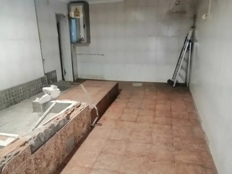 Local comercial en  Carrer de la Gran Vista 154B - Foto 9