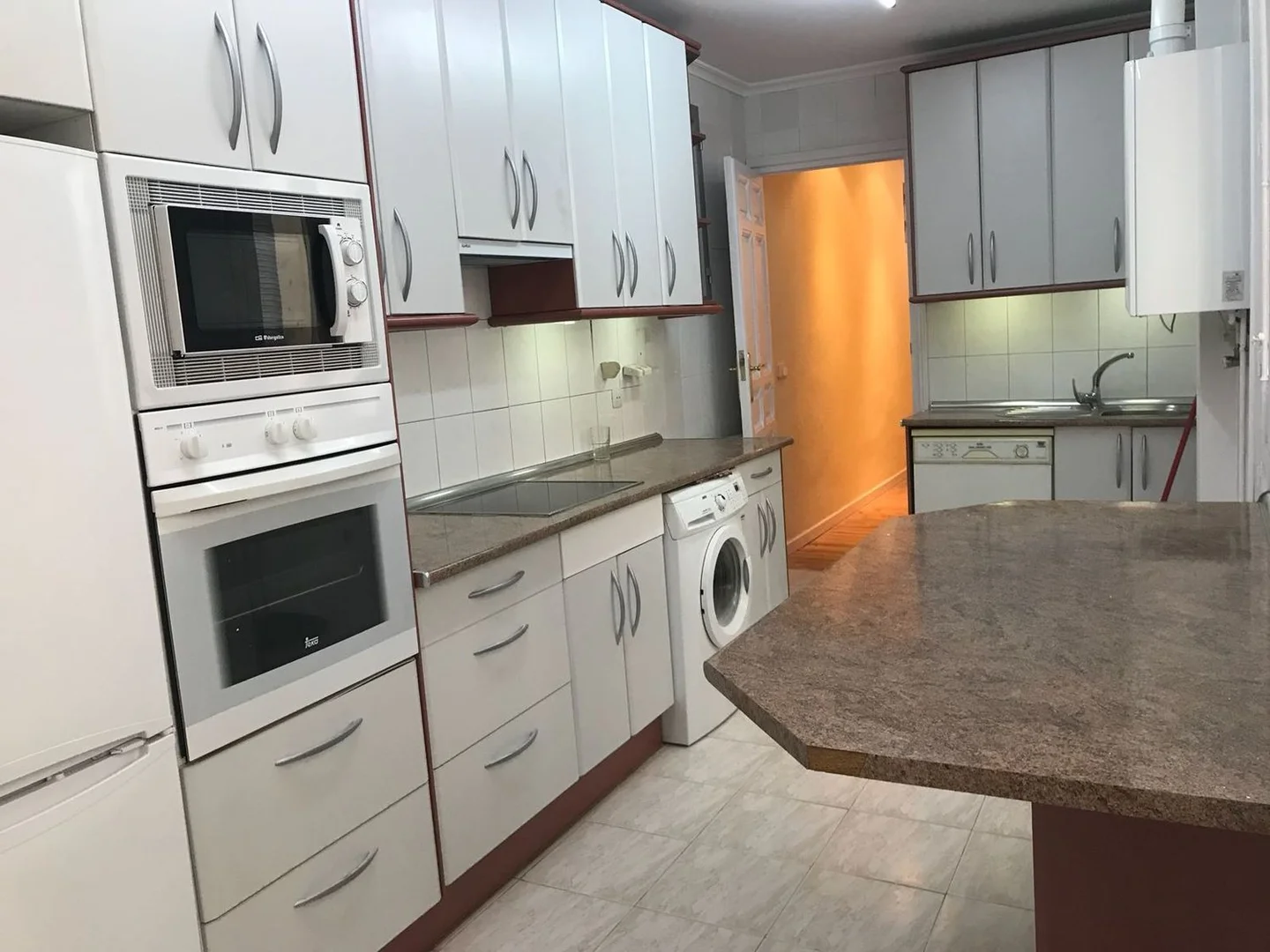 Piso en calle General Álvarez de Castro, 11 - Foto 23