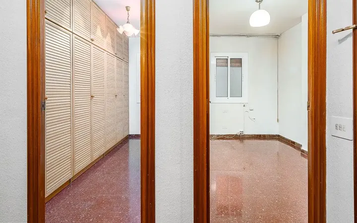 Piso en  Carrer de Viladomat 114 - Foto 4