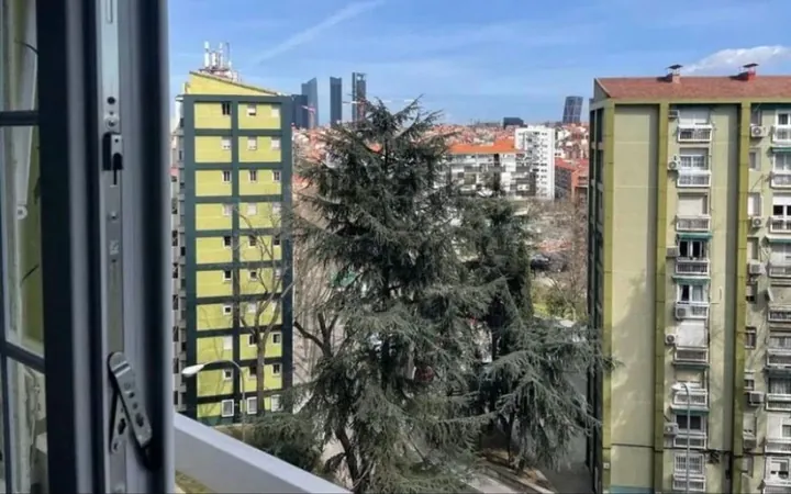 Piso en Valdezarza - Foto 7